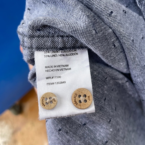 Weatherproof Button Up - Picture 9 of 10